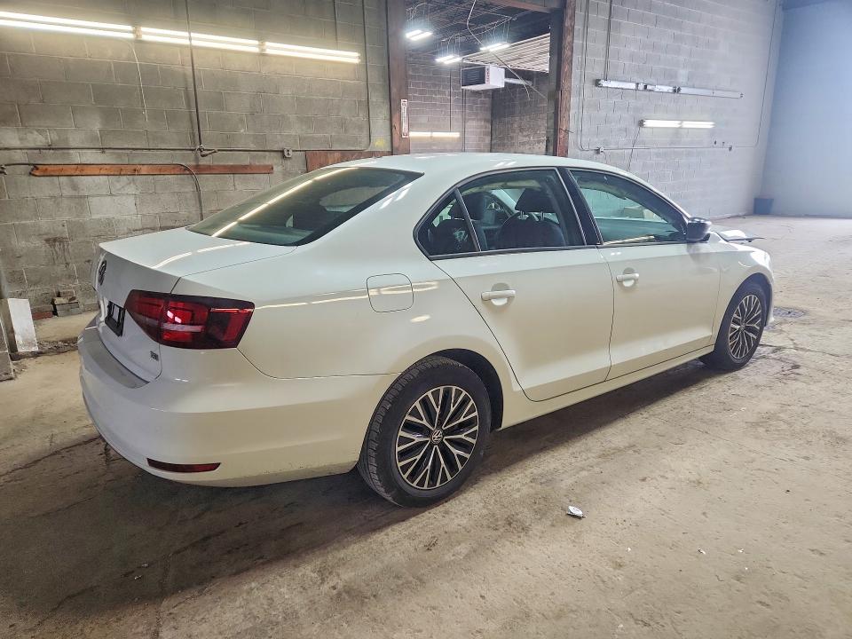 54689066 :رقم المزاد ، 3VW267AJ9GM412820 vin ، 2016 Volkswagen Jetta مزاد بيع