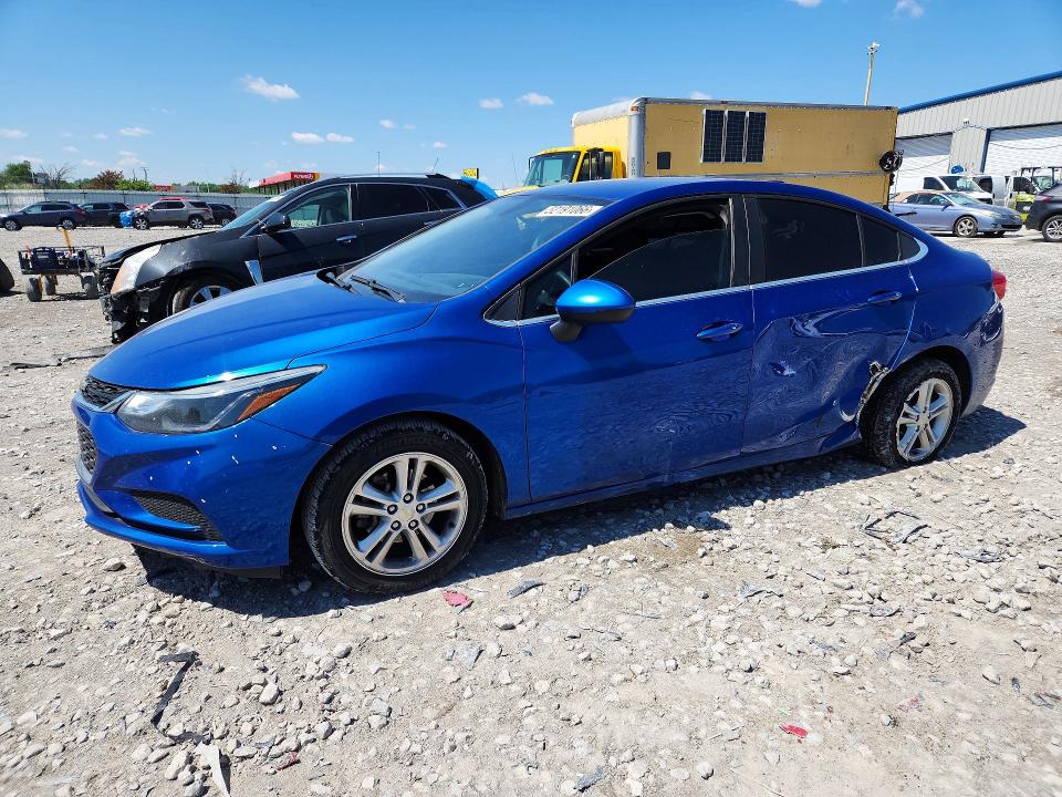 2018 Chevrolet Cruze მანქანა იყიდება აუქციონზე, vin: 1G1BE5SM9J7246375, აუქციონის ნომერი: 52191066