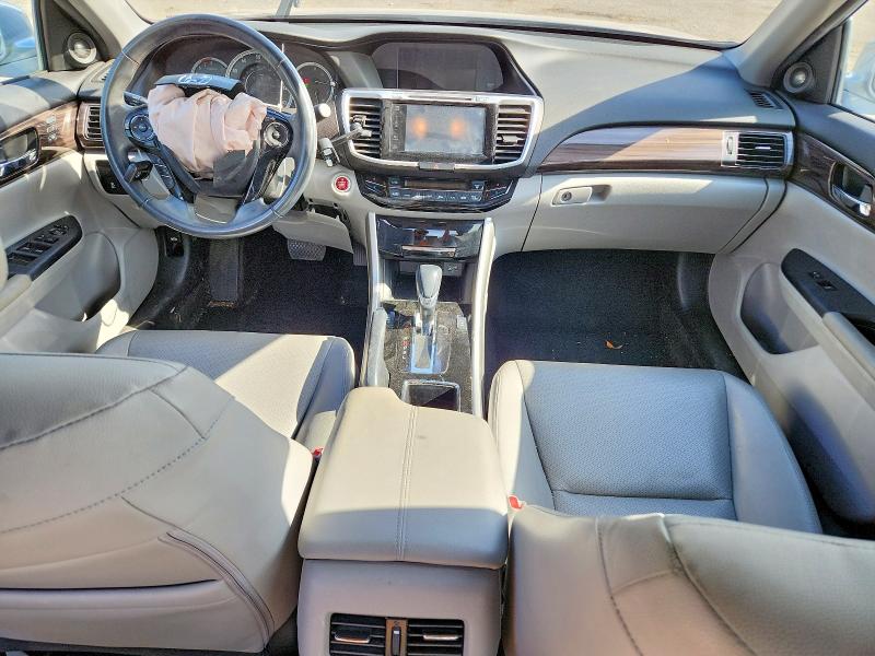 54448956 :رقم المزاد ، 1HGCR2F84GA036517 vin ، 2016 Honda Accord مزاد بيع