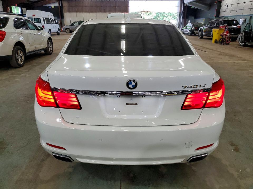 2012 Bmw 740 მანქანა იყიდება აუქციონზე, vin: WBAKB4C50CC576026, აუქციონის ნომერი: 54290646
