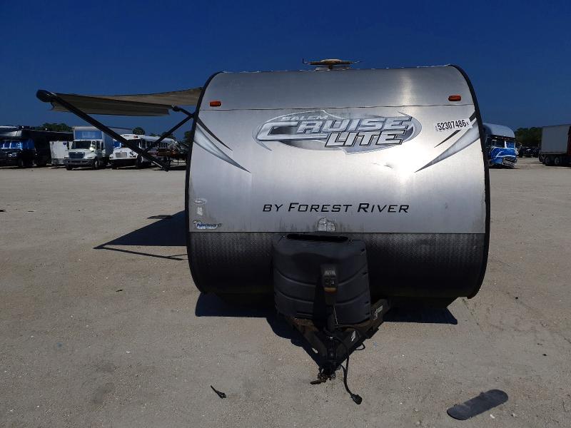 52307486 :رقم المزاد ، 4X4TSMB22F7406479 vin ، 2015 Forest River Salem 262 مزاد بيع