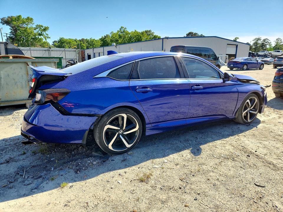 Продаж на аукціоні авто 2018 Honda Accord, vin: 1HGCV1F31JA220265, номер лоту: 53876926