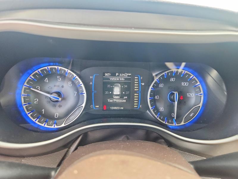 54275016 :رقم المزاد ، 2C4RC1DG1HR571915 vin ، 2017 Chrysler Pacifica مزاد بيع