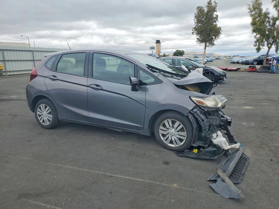55379936 :رقم المزاد ، JHMGK5H56HS018457 vin ، 2017 Honda Fit مزاد بيع
