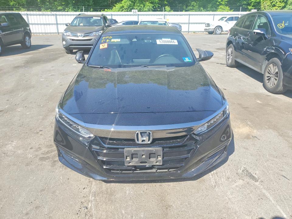 Продажа на аукционе авто 2018 Honda Accord, vin: 1HGCV2F30JA035789, номер лота: 53888066