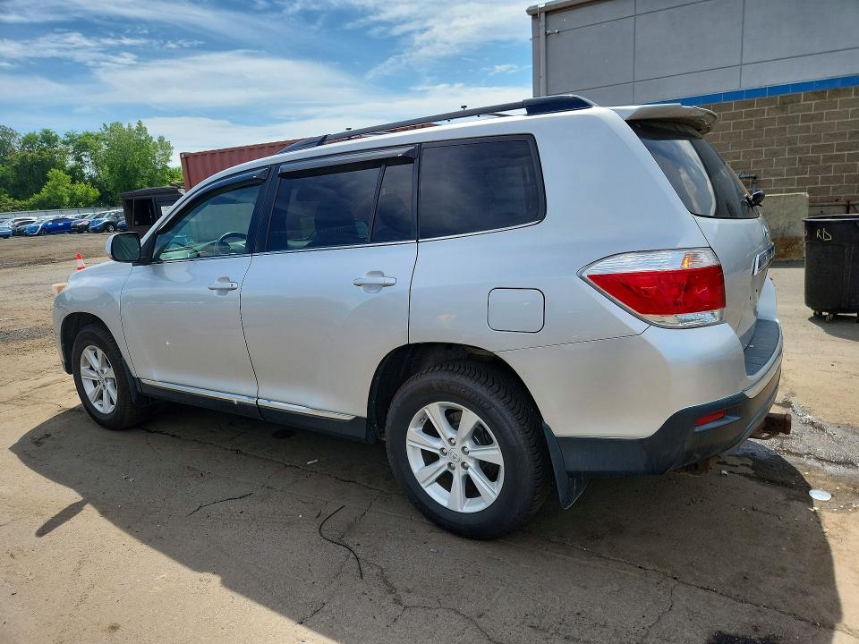 54771626 :رقم المزاد ، 5TDBK3EH4BS065890 vin ، 2011 Toyota Highlander مزاد بيع