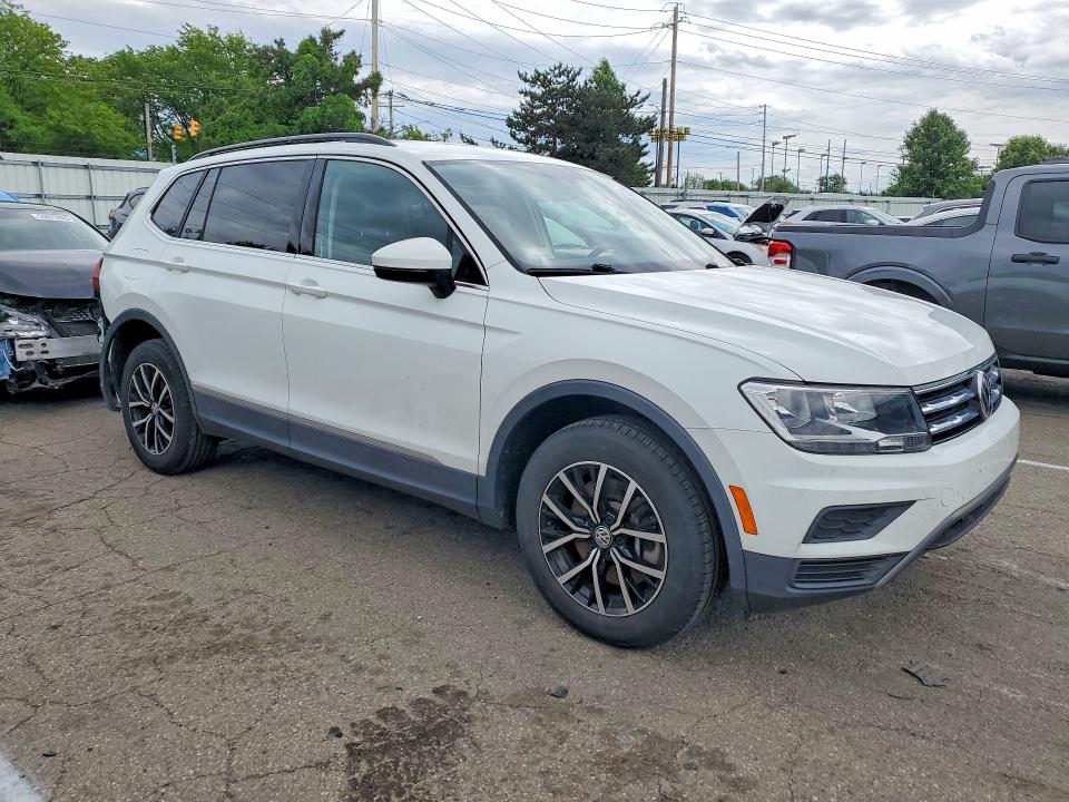 2021 Volkswagen Tiguan მანქანა იყიდება აუქციონზე, vin: 3VV2B7AX0MM071677, აუქციონის ნომერი: 53016146