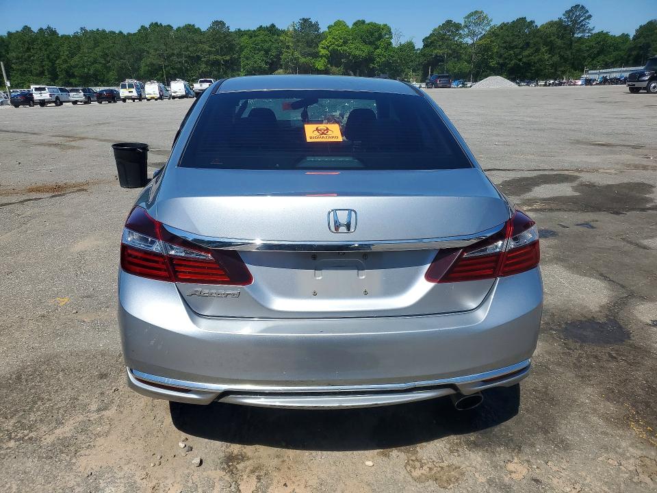 52059056 :رقم المزاد ، 1HGCR2F34HA260683 vin ، 2017 Honda Accord مزاد بيع