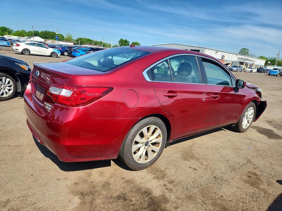 53982196 :رقم المزاد ، 4S3BNAC63F3033498 vin ، 2015 Subaru Legacy مزاد بيع
