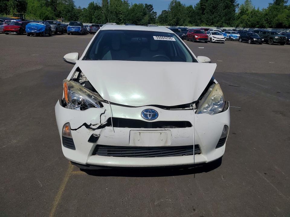 2014 Toyota Prius C მანქანა იყიდება აუქციონზე, vin: JTDKDTB33E1563356, აუქციონის ნომერი: 55084256