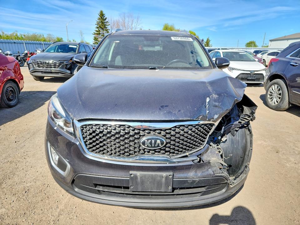 53730906 :رقم المزاد ، 5XYPGDA5XJG382531 vin ، 2018 Kia Sorento مزاد بيع