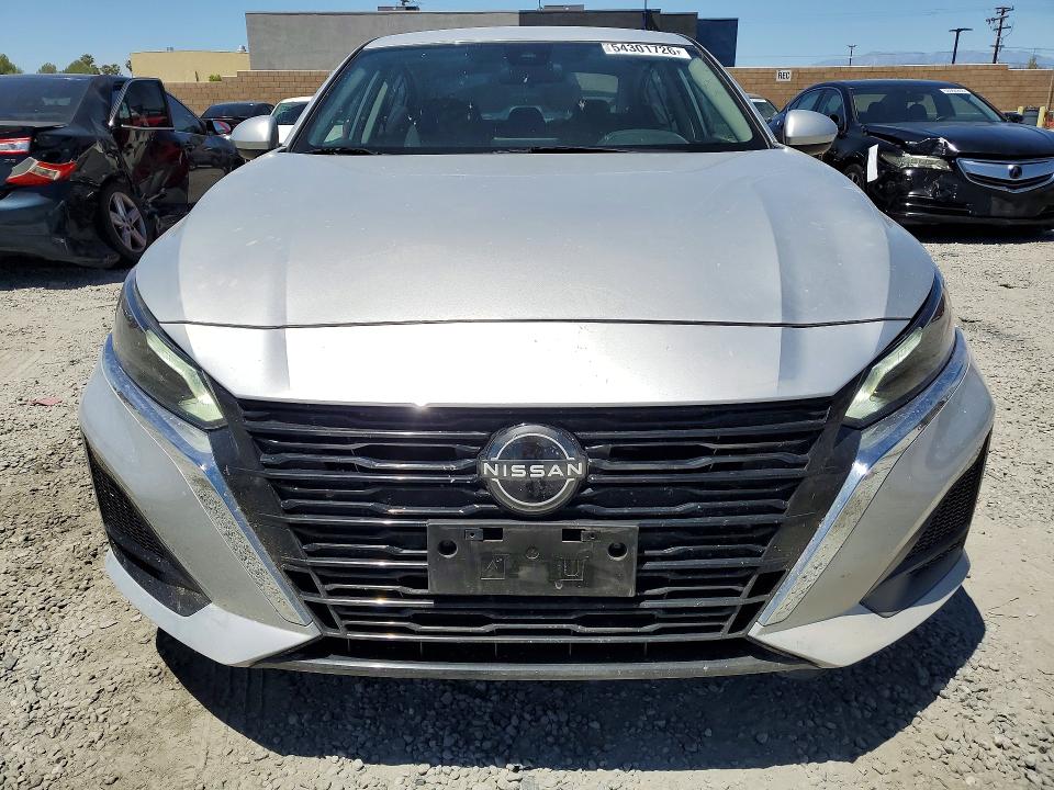 54301726 :رقم المزاد ، 1N4BL4DVXPN418713 vin ، 2023 Nissan Altima مزاد بيع