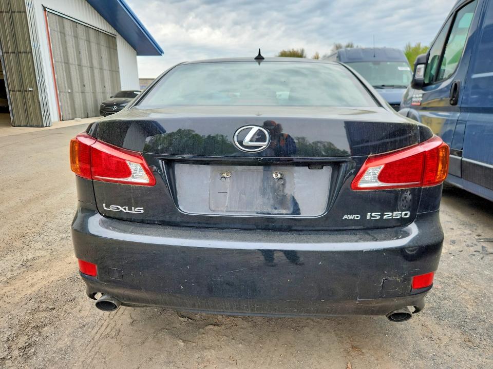 52313516 :رقم المزاد ، JTHCF5C20A5044489 vin ، 2010 Lexus Is مزاد بيع