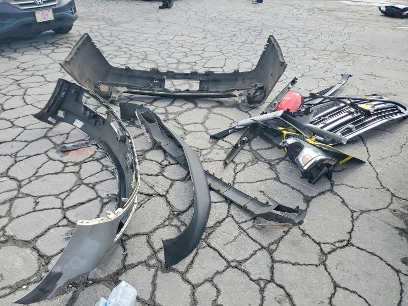 2015 Chevrolet Tahoe მანქანა იყიდება აუქციონზე, vin: 1GNSKCKC3FR519597, აუქციონის ნომერი: 54585446
