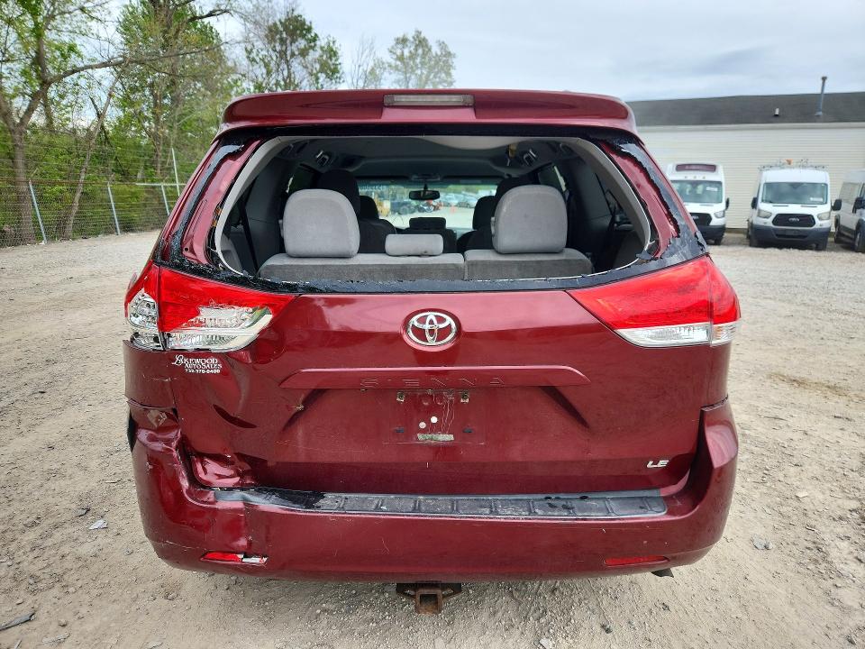 Продажа на аукционе авто 2014 Toyota Sienna, vin: 5TDKK3DC0ES411833, номер лота: 53950806