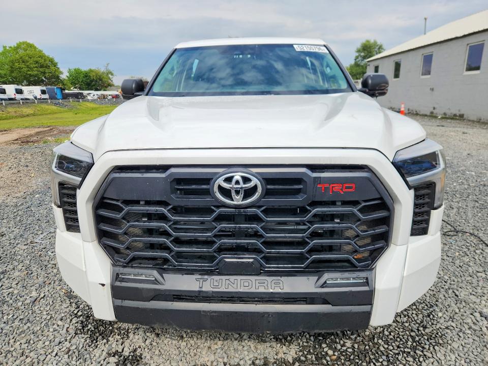 52155796 :رقم المزاد ، 5TFLA5DB8RX181887 vin ، 2024 Toyota Tundra مزاد بيع