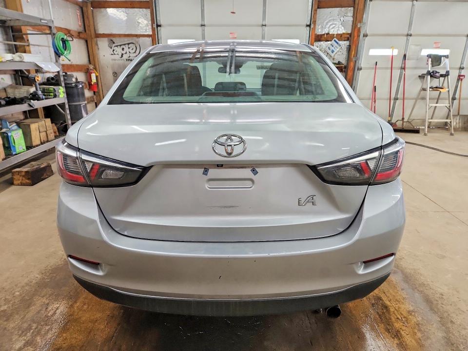 Aukcja sprzedaży 2018 Toyota Yaris Ia, vin: 3MYDLBYV9JY321760, numer aukcji: 52830306