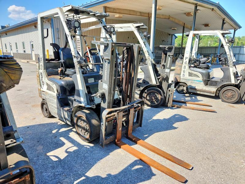 2015 Unicariers Forklift მანქანა იყიდება აუქციონზე, vin: CP1F29W6875, აუქციონის ნომერი: 52902246