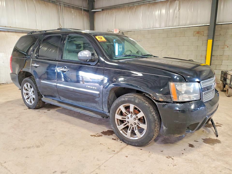 53283276 :رقم المزاد ، 1GNUKCE05AR146078 vin ، 2010 Chevrolet Tahoe مزاد بيع