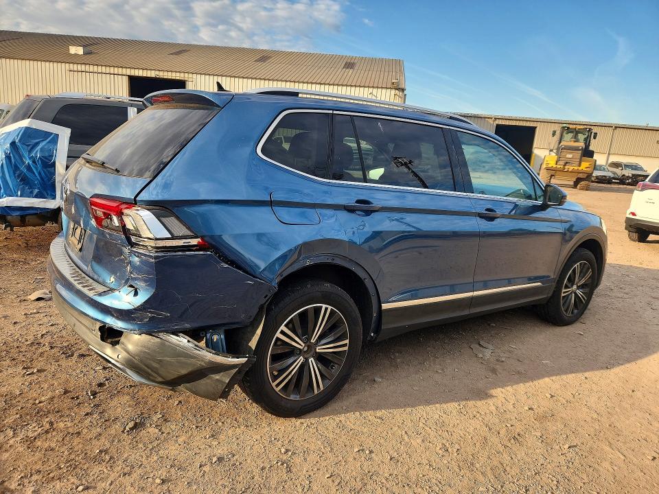 52229656 :رقم المزاد ، 3VV3B7AX4KM102401 vin ، 2019 Volkswagen Tiguan مزاد بيع