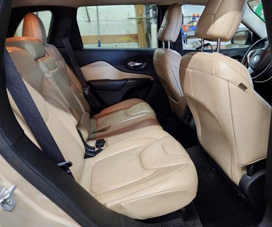 54283536 :رقم المزاد ، 1C4PJMDSXFW648319 vin ، 2015 Jeep Cherokee مزاد بيع