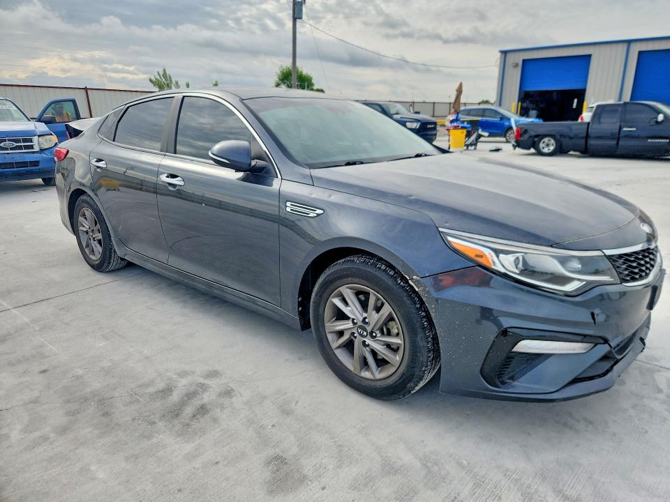 2020 Kia Optima მანქანა იყიდება აუქციონზე, vin: 5XXGT4L33LG394485, აუქციონის ნომერი: 52387276