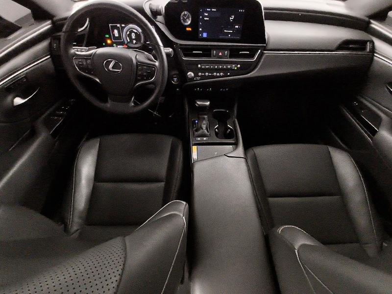 52124886 :رقم المزاد ، 58ADA1C14SU061330 vin ، 2025 Lexus Es 300h مزاد بيع