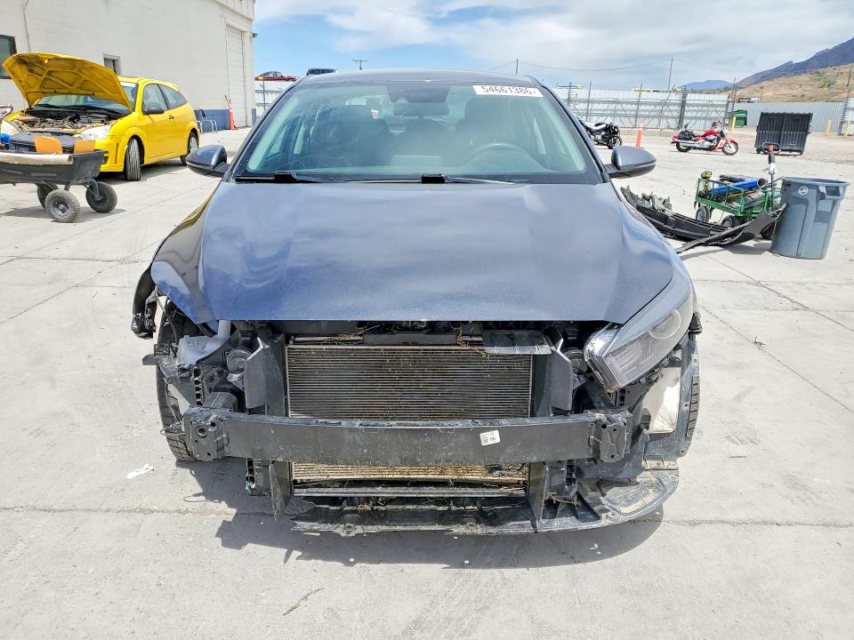 2023 Kia Forte მანქანა იყიდება აუქციონზე, vin: 3KPF24AD3PE602843, აუქციონის ნომერი: 54661386