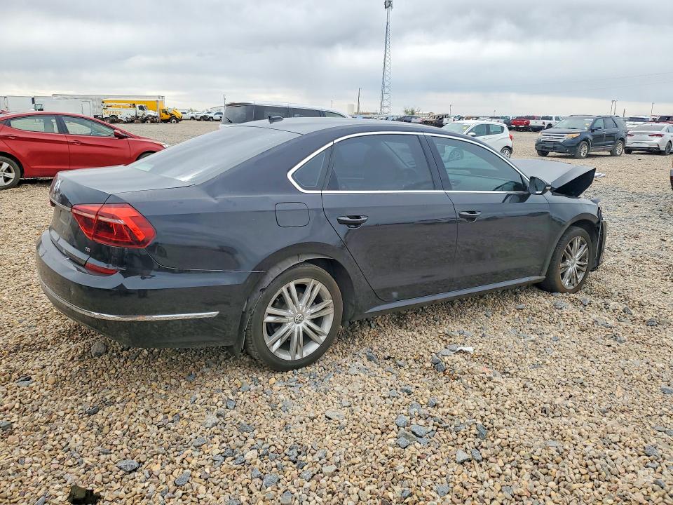 2018 Volkswagen Passat მანქანა იყიდება აუქციონზე, vin: 1VWBA7A3XJC051039, აუქციონის ნომერი: 54901106