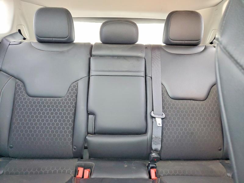 54659716 :رقم المزاد ، 3C4NJDBB6JT261694 vin ، 2018 Jeep Compass مزاد بيع