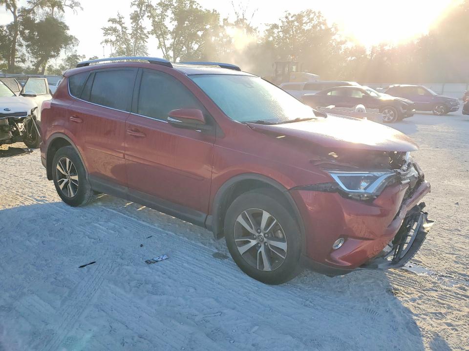 52146026 :رقم المزاد ، JTMWFREV0JD130145 vin ، 2018 Toyota Rav4 مزاد بيع
