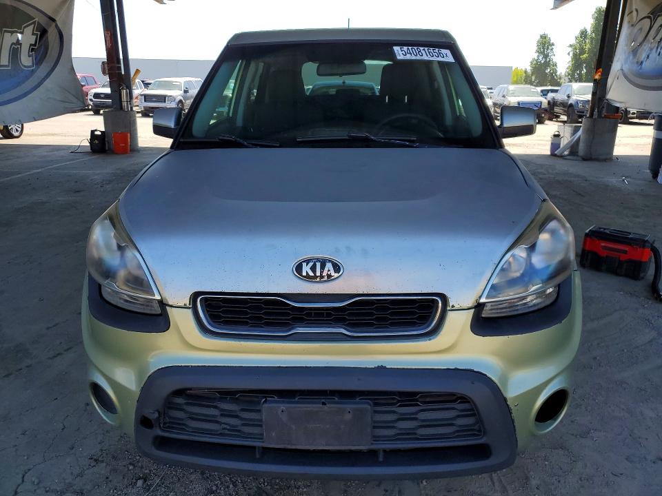 54081656 :رقم المزاد ، KNDJT2A57D7570186 vin ، 2013 Kia Soul مزاد بيع