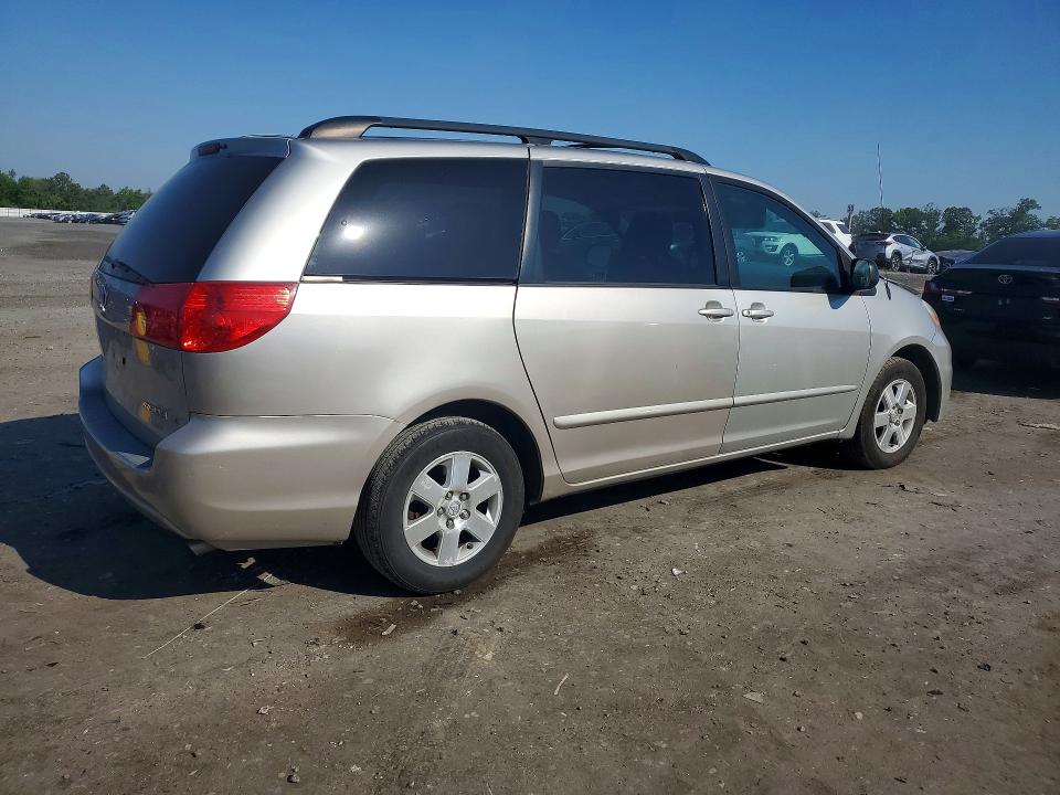 53733286 :رقم المزاد ، 5TDKK4CCXAS296398 vin ، 2010 Toyota Sienna مزاد بيع