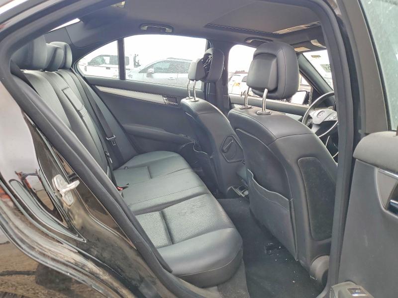 2010 Mercedes-benz C მანქანა იყიდება აუქციონზე, vin: WDDGF5EB9AR130365, აუქციონის ნომერი: 54230176