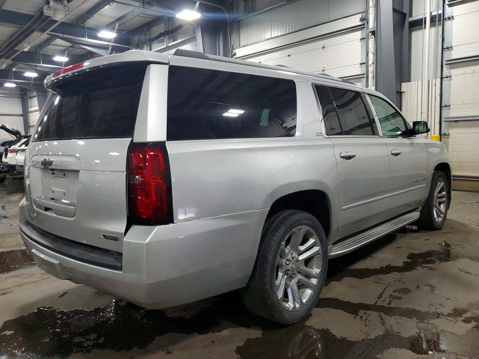 Aukcja sprzedaży 2016 Chevrolet Suburban, vin: 1GNSKJKC9GR117492, numer aukcji: 54921456