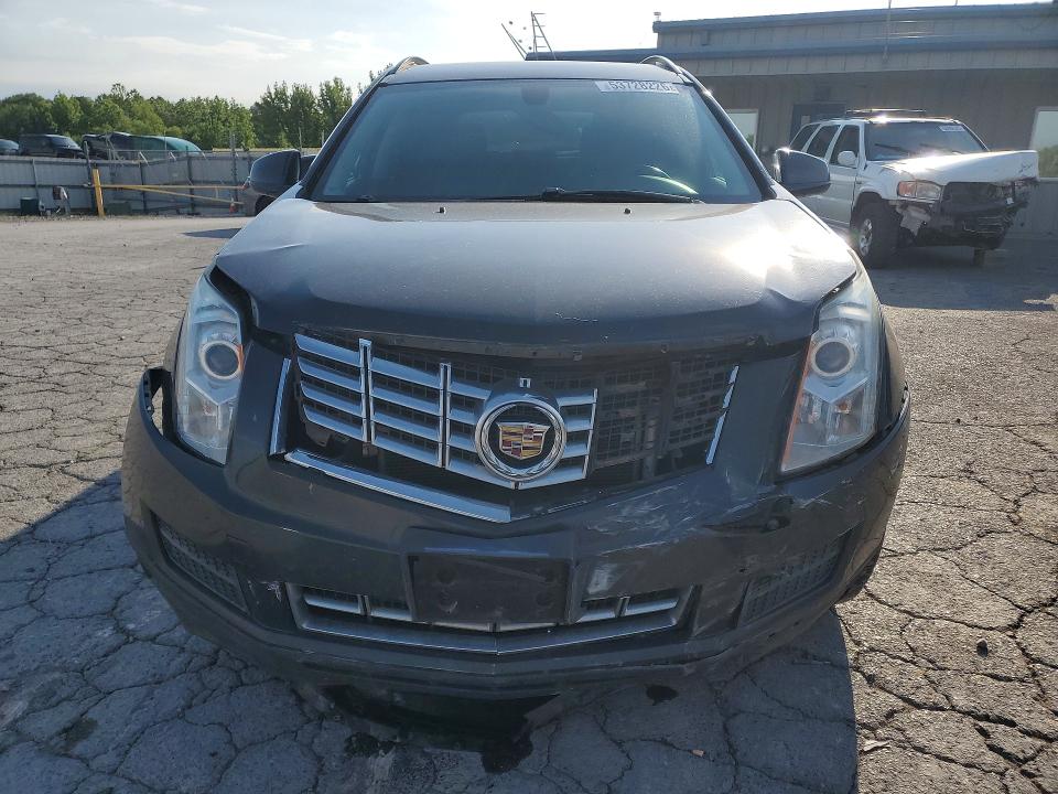 53728226 :رقم المزاد ، 3GYFNAE33FS629400 vin ، 2015 Cadillac Srx مزاد بيع