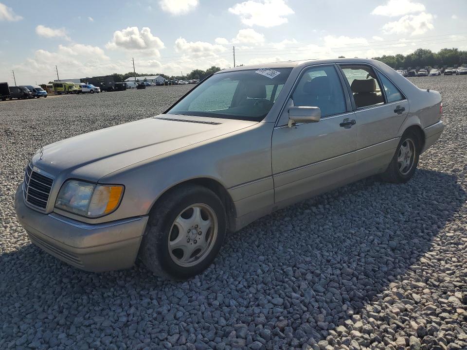 1998 Mercedes-benz S მანქანა იყიდება აუქციონზე, vin: WDBGA32G7WA385419, აუქციონის ნომერი: 53871286