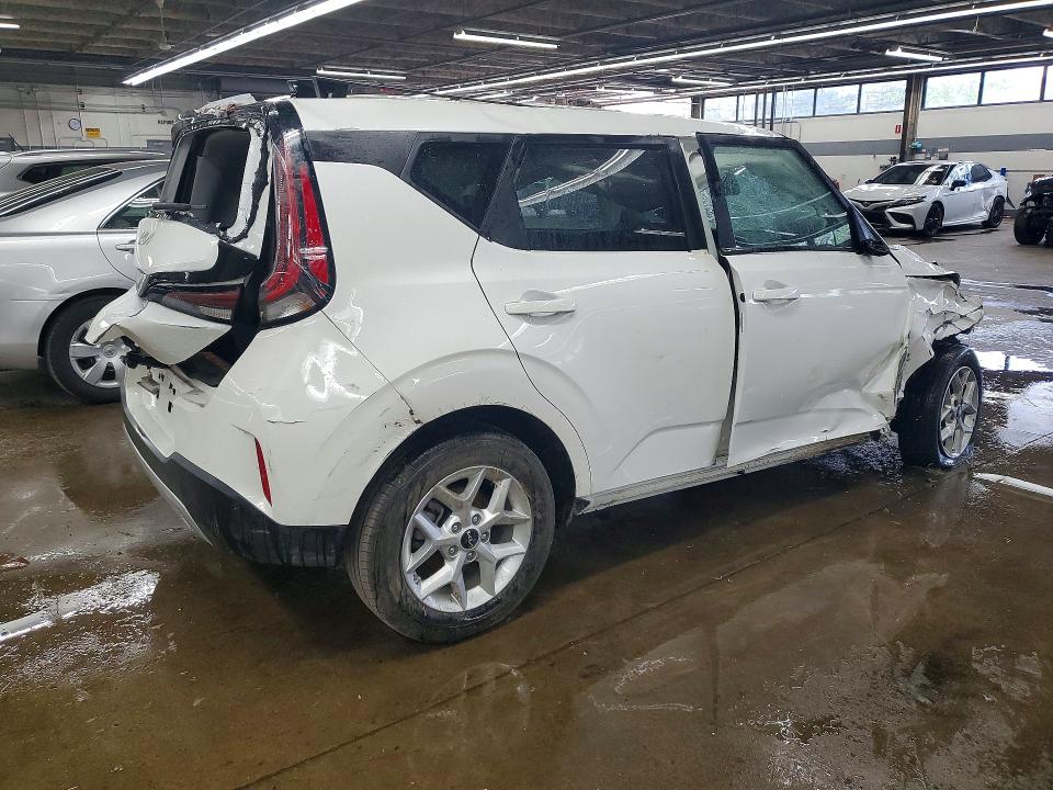 52022966 :رقم المزاد ، KNDJ23AU6S7261421 vin ، 2025 Kia Soul مزاد بيع