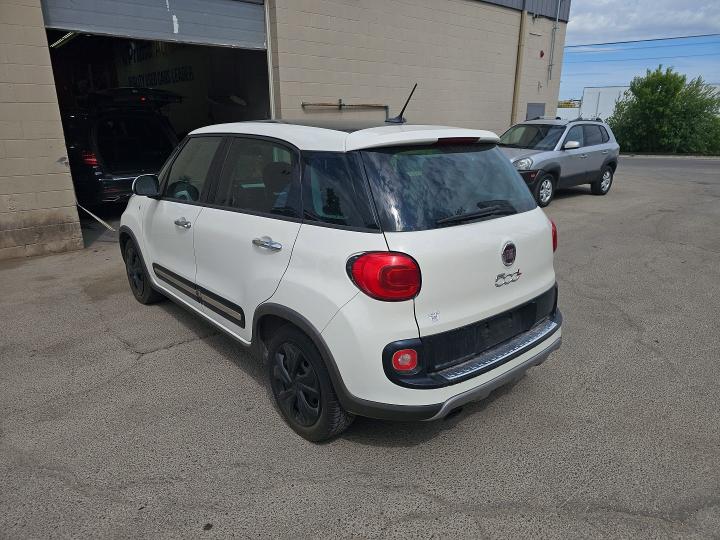 55843026 :رقم المزاد ، ZFBCFADH2FZ033879 vin ، 2015 Fiat 500l مزاد بيع