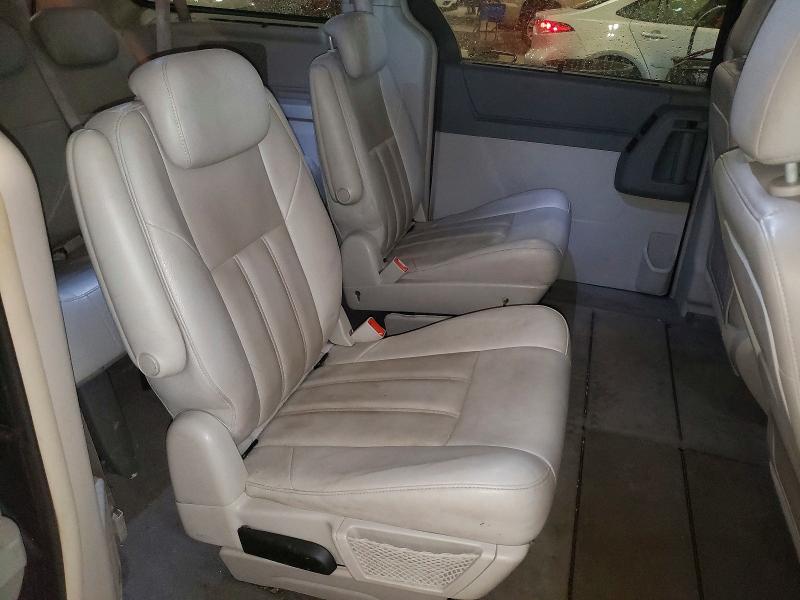 Auction sale of the 2008 Chrysler Town & Country, vin: 2A8HR54P68R823877, lot number: 54707676