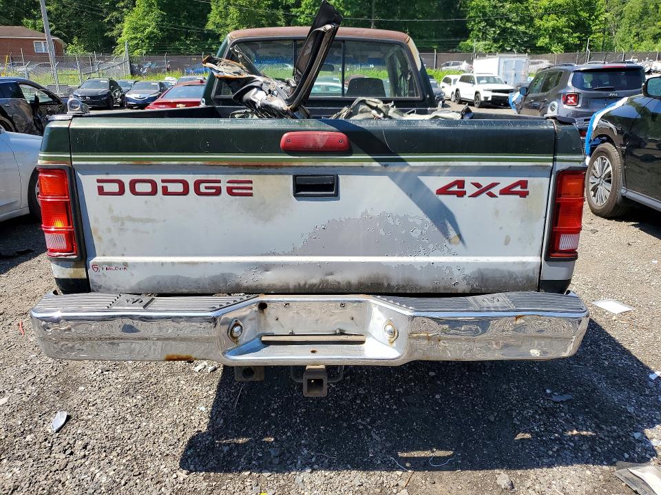 53005096 :رقم المزاد ، 1B7GG23X1TS551304 vin ، 1996 Dodge Dakota مزاد بيع