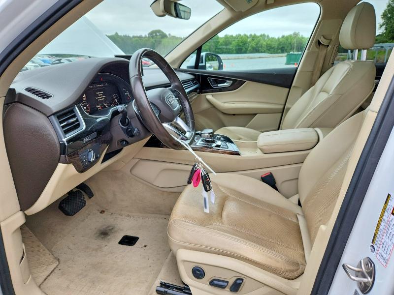 Продажа на аукционе авто 2017 Audi Q7, vin: WA1LAAF72HD008135, номер лота: 53261926