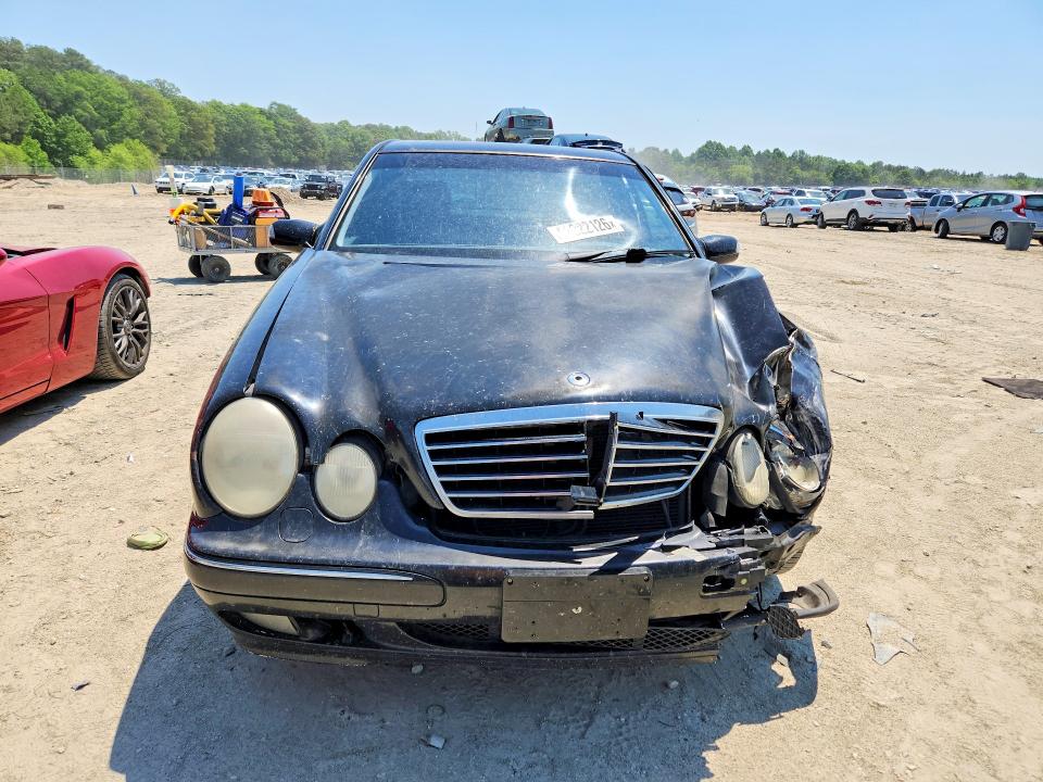 2000 Mercedes-benz E მანქანა იყიდება აუქციონზე, vin: WDBJF65J6YB144514, აუქციონის ნომერი: 53922126