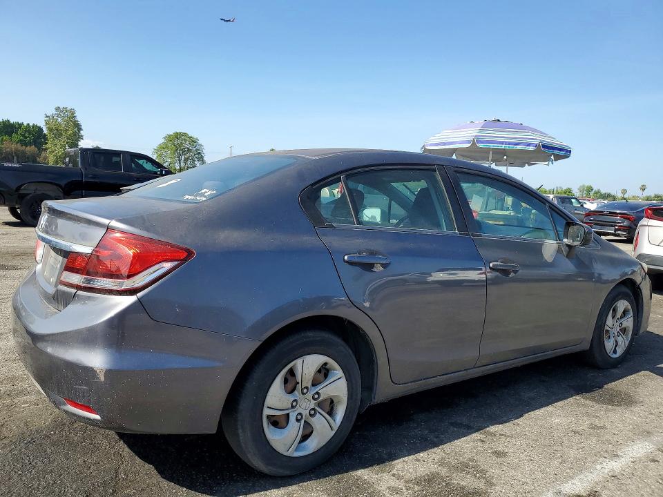 2015 Honda Civic მანქანა იყიდება აუქციონზე, vin: 2HGFB2F5XFH565090, აუქციონის ნომერი: 54014266