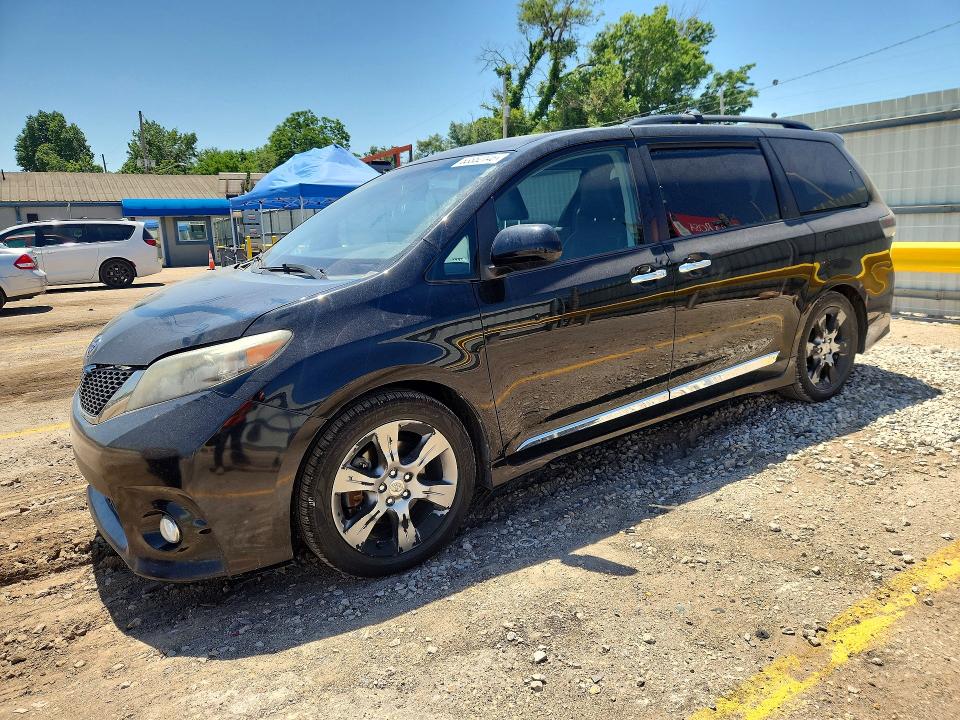 2014 Toyota Sienna მანქანა იყიდება აუქციონზე, vin: 5TDXK3DC4ES521239, აუქციონის ნომერი: 53352146