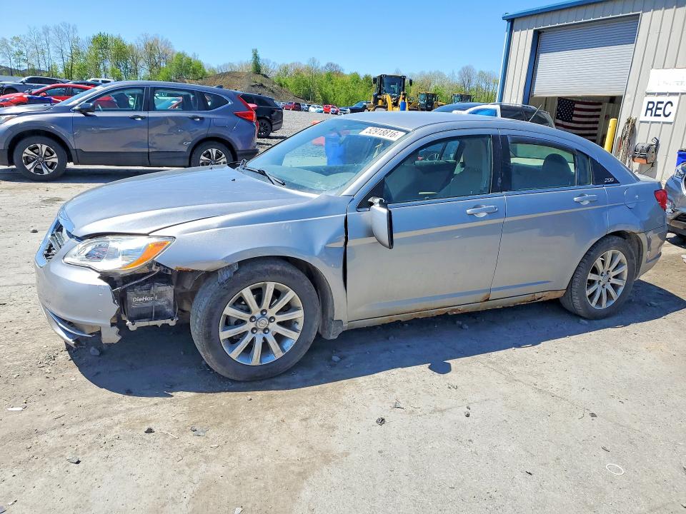 Продаж на аукціоні авто 2013 Chrysler 200, vin: 1C3CCBBG6DN556305, номер лоту: 52918816