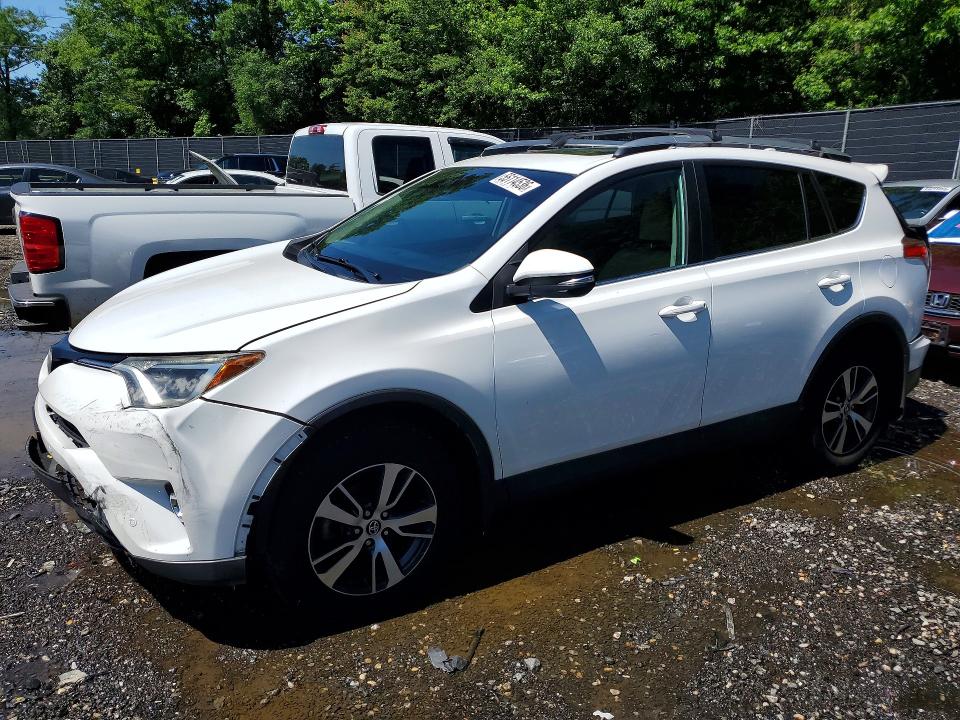 55114536 :رقم المزاد ، 2T3RFREV5JW845745 vin ، 2018 Toyota Rav4 مزاد بيع