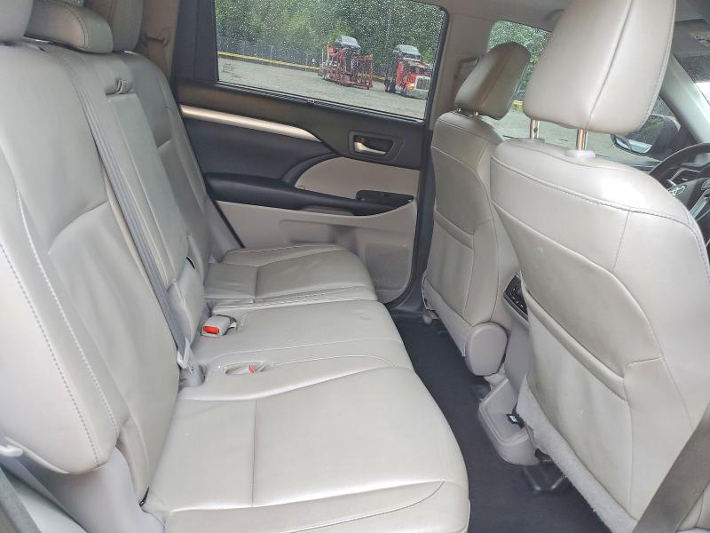 Aukcja sprzedaży 2018 Toyota Highlander, vin: 5TDJZRFH9JS540800, numer aukcji: 52569736