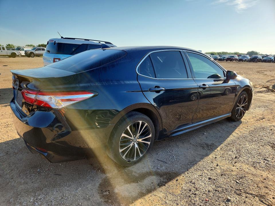 Продажа на аукционе авто 2020 Toyota Camry, vin: 4T1G11AK3LU337661, номер лота: 53096686