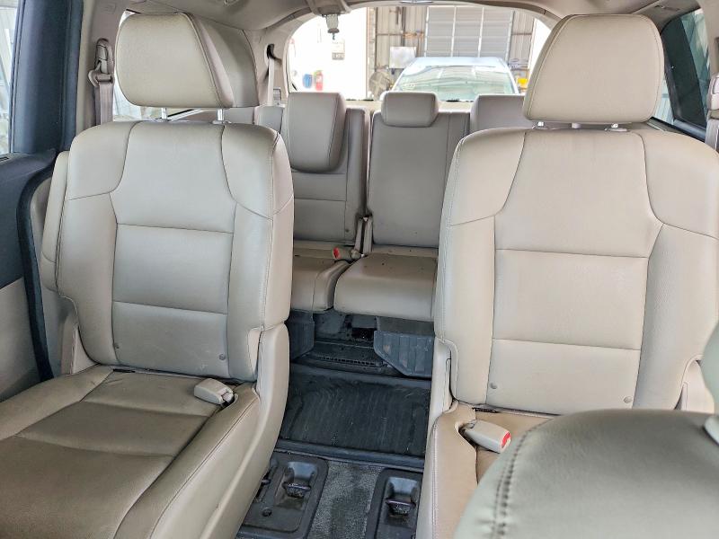 54992686 :رقم المزاد ، 5FNRL5H69FB024022 vin ، 2015 Honda Odyssey مزاد بيع